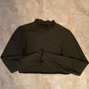 FOREVER 21 Long Sleeve Crop Top